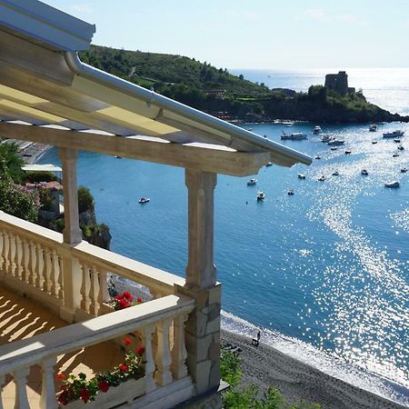 B&B Villa La Petra 산 니콜라 아르첼라 외부 사진