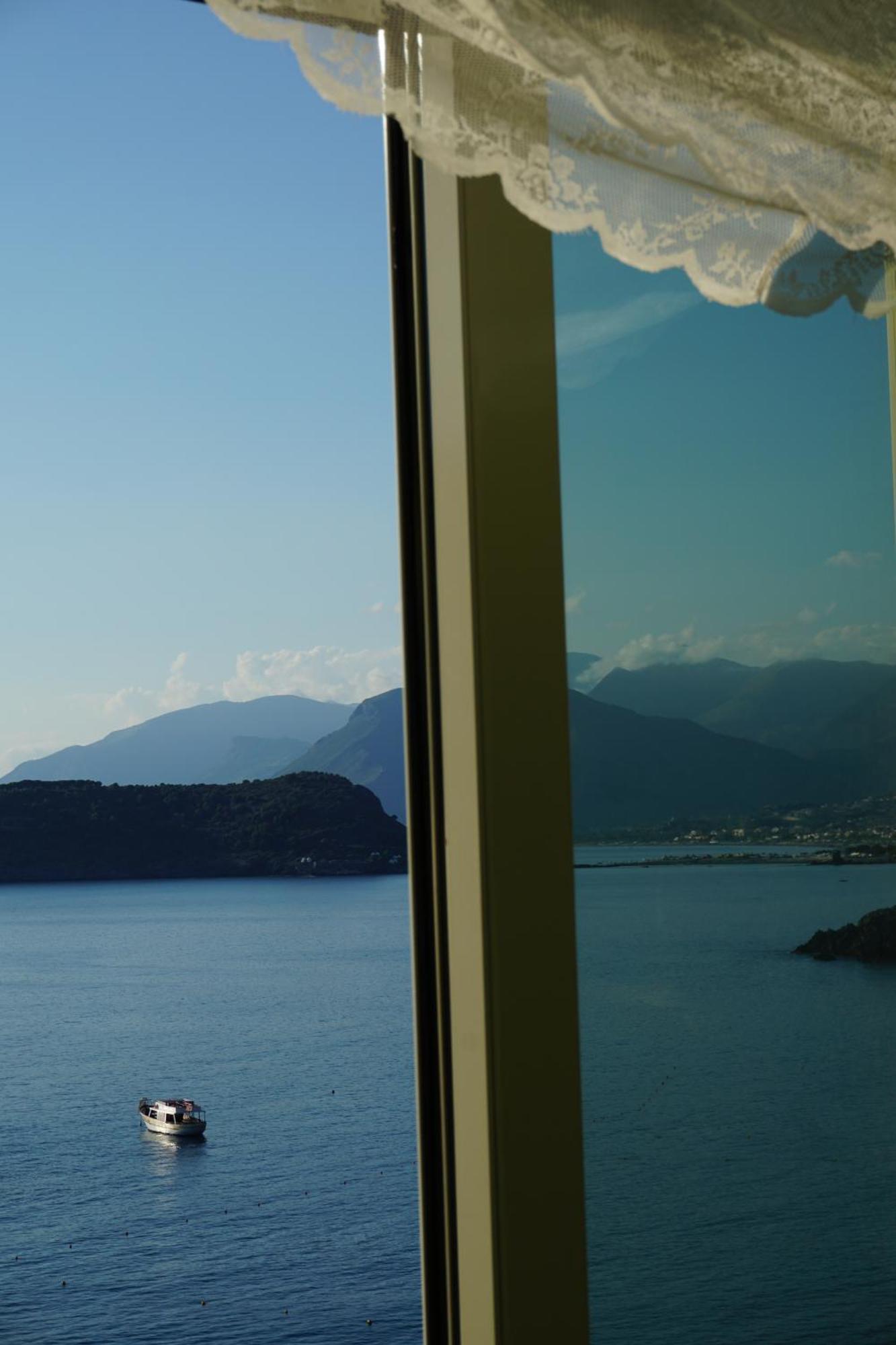 B&B Villa La Petra 산 니콜라 아르첼라 외부 사진
