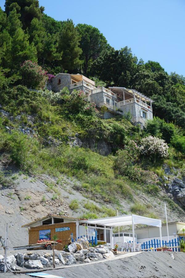 B&B Villa La Petra 산 니콜라 아르첼라 외부 사진